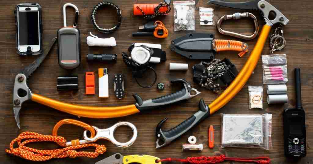 Bug Out Bag: Build the Ultimate Bugout 72-hour Survival Bag